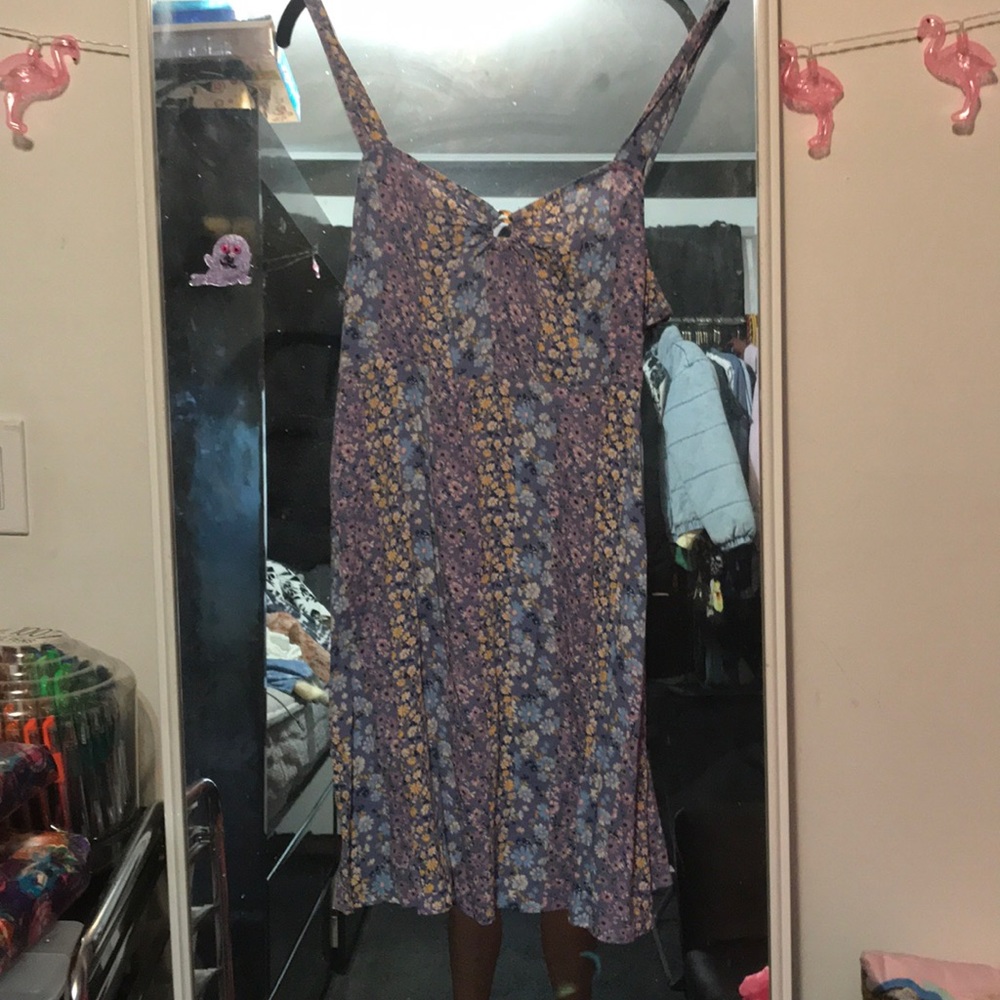 Size large never worn floral American eagle dress
